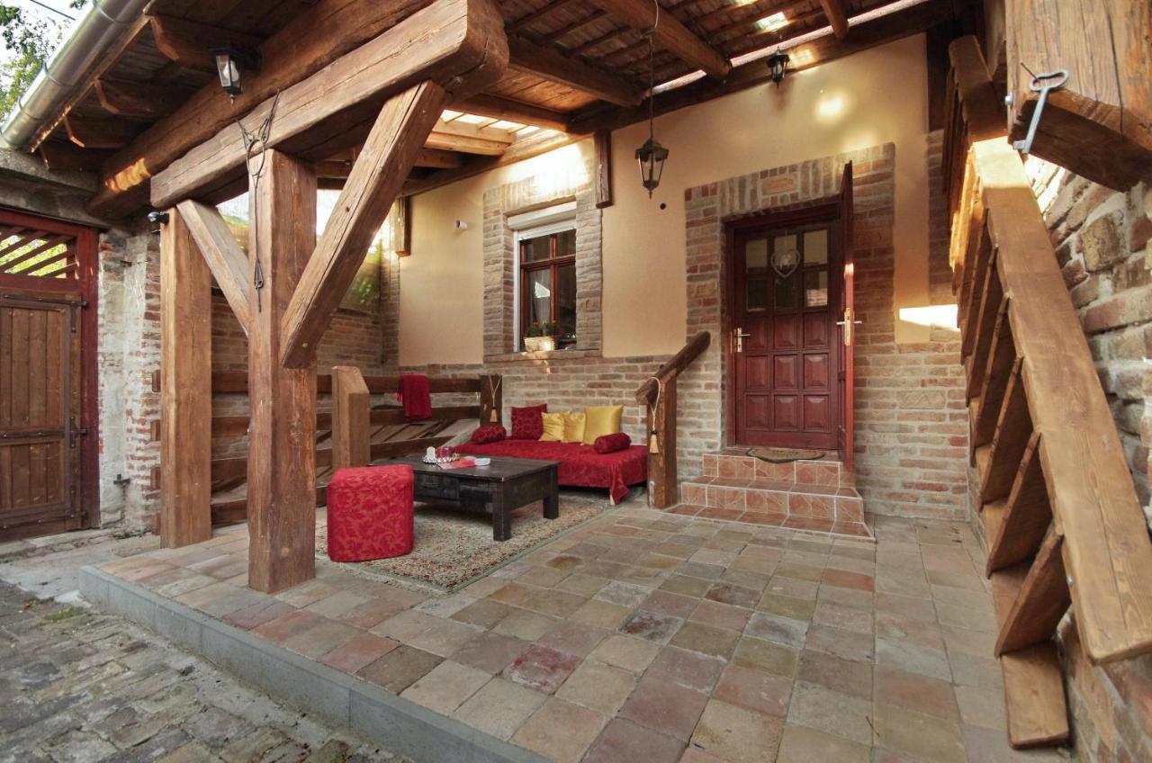 Villa Rusztika Gyula Bagian luar foto
