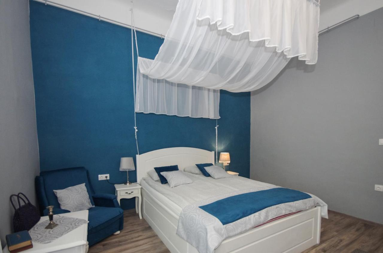 Villa Rusztika Gyula Bagian luar foto
