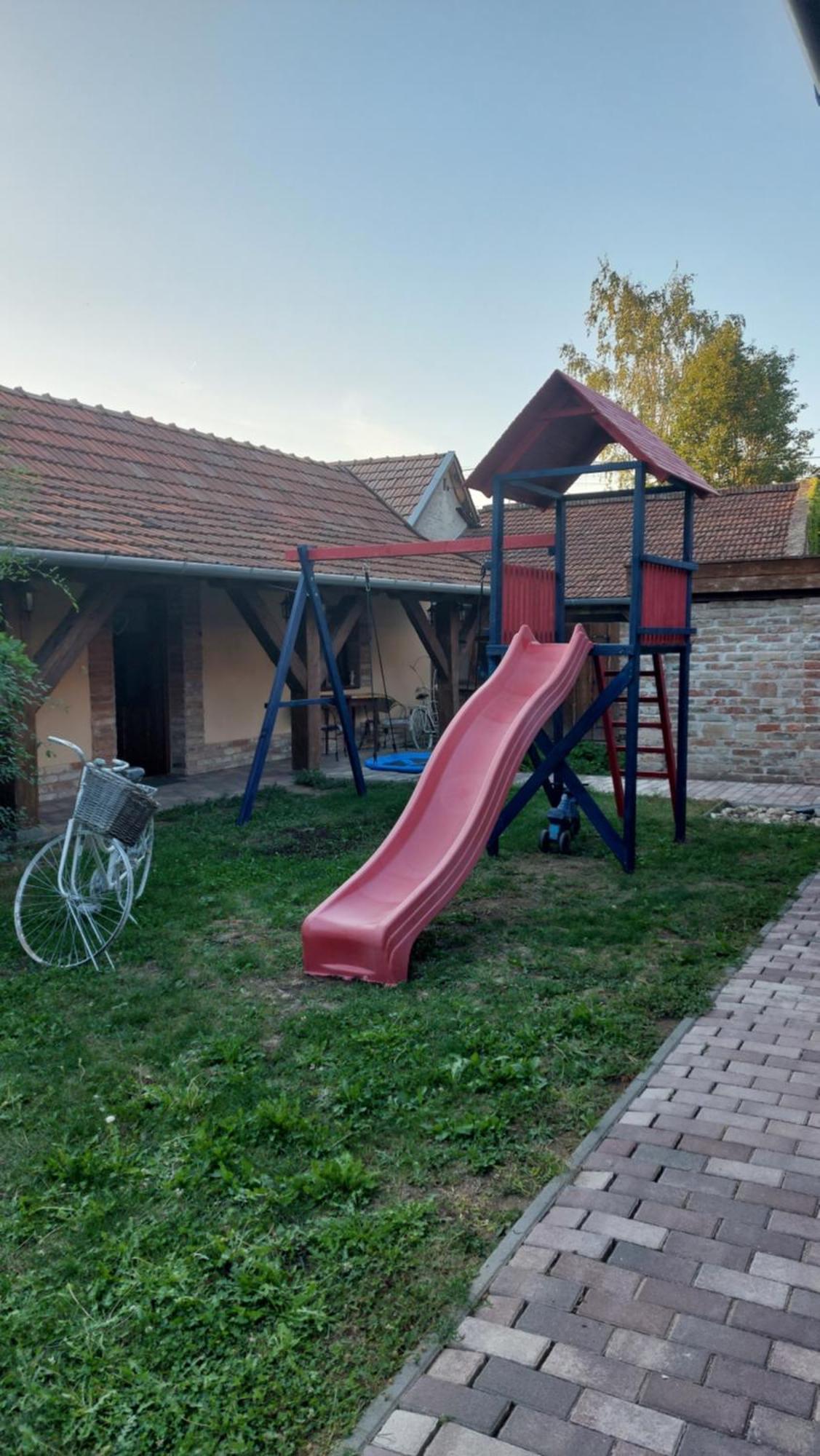 Villa Rusztika Gyula Bagian luar foto